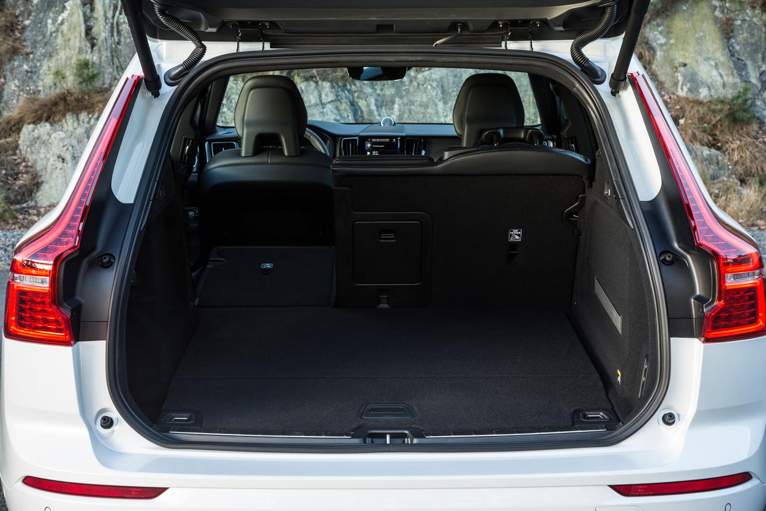2017 Volvo XC60 gallery 2017 Volvo XC60 gallery