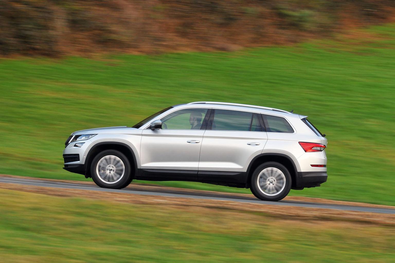 New Skoda Kodiaq vs Land Rover Discovery Sport vs Toyota Land Cruiser New Skoda Kodiaq vs Land Rover Discovery Sport vs Toyota Land Cruiser