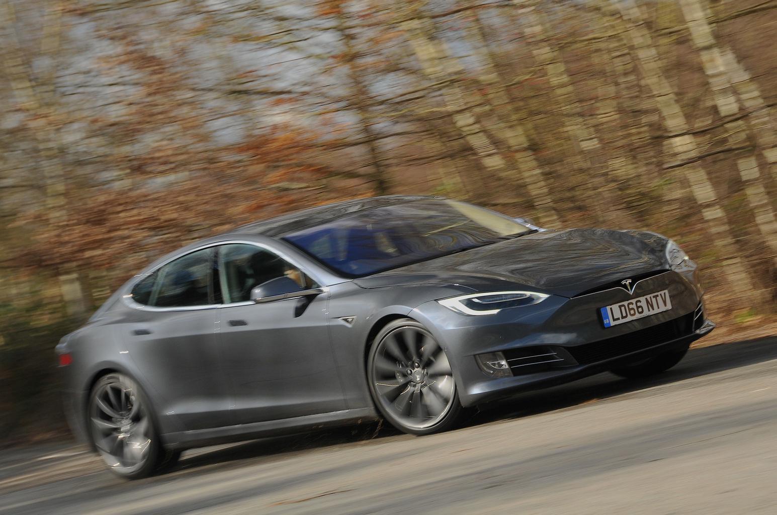 New Porsche Panamera vs Tesla Model S New Porsche Panamera vs Tesla Model S