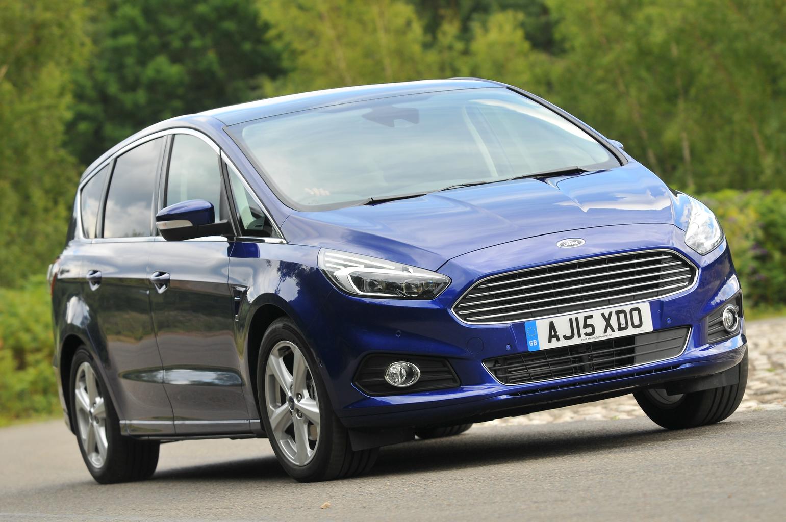 Used Ford S-Max vs Vauxhall Zafira Tourer Used Ford S-Max vs Vauxhall Zafira Tourer