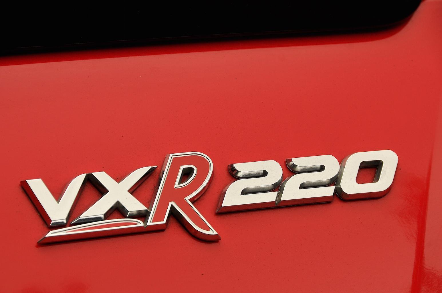 Vauxhall VX220 – Rewind Wednesday Vauxhall VX220 – Rewind Wednesday