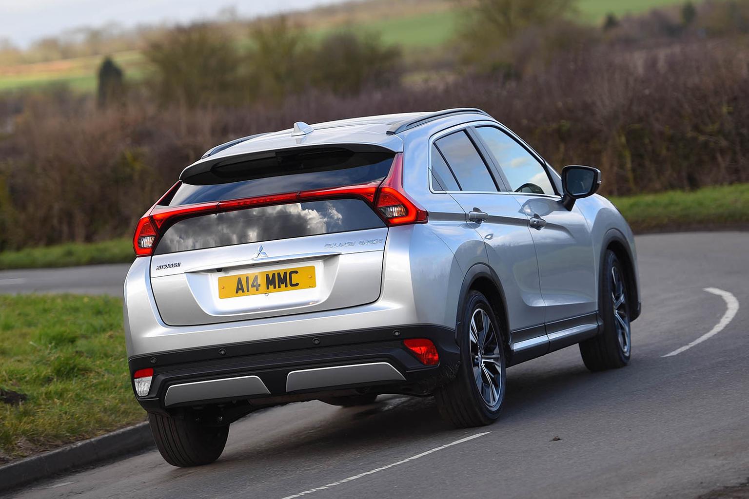 New Mitsubishi Eclipse Cross vs Nissan Qashqai vs Skoda Karoq New Mitsubishi Eclipse Cross vs Nissan Qashqai vs Skoda Karoq