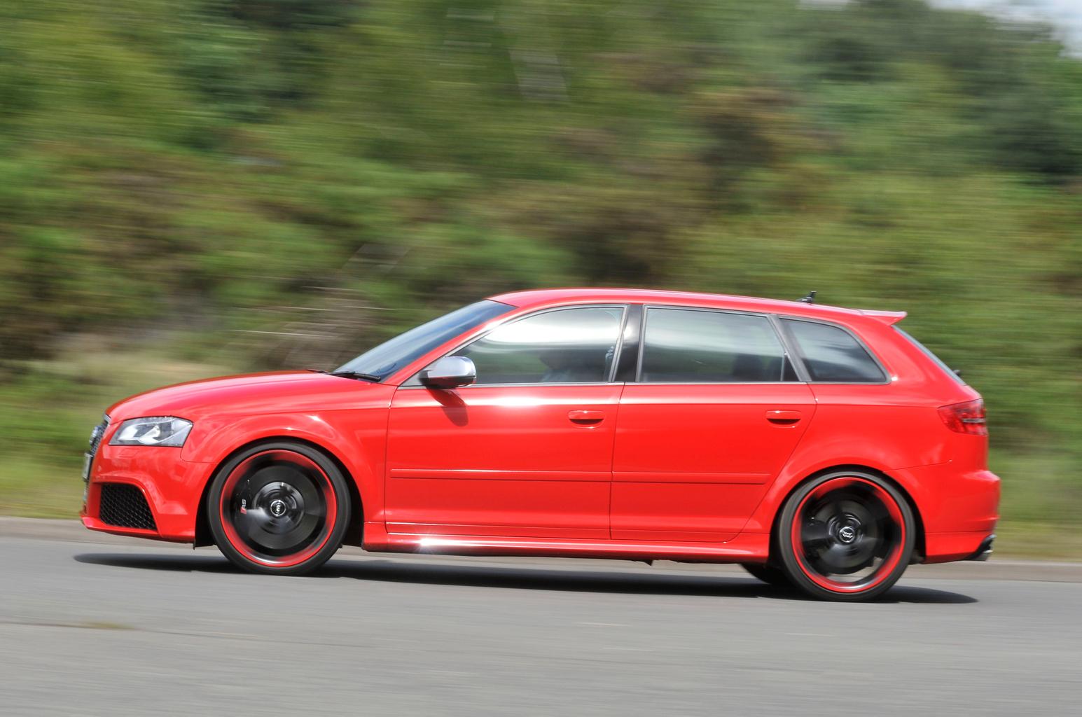 Used Audi RS3 vs BMW 1 M Coupe Used Audi RS3 vs BMW 1 M Coupe