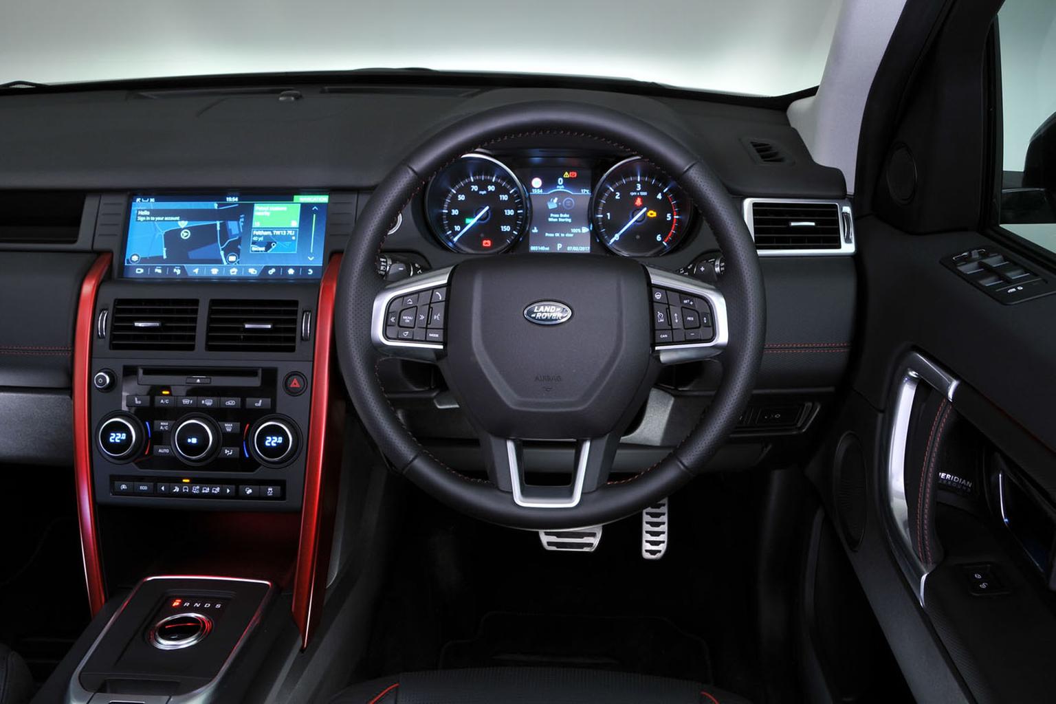 New Audi Q5 vs Land Rover Discovery Sport vs Mercedes GLC New Audi Q5 vs Land Rover Discovery Sport vs Mercedes GLC