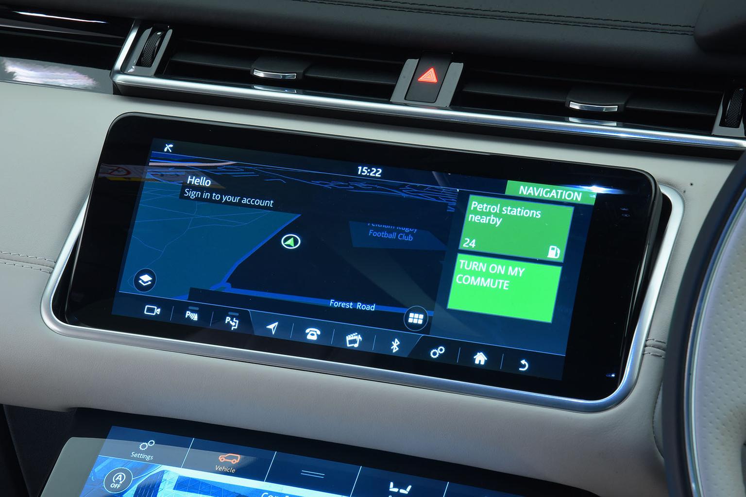 New Range Rover Velar vs Audi SQ5 vs Porsche Macan New Range Rover Velar vs Audi SQ5 vs Porsche Macan