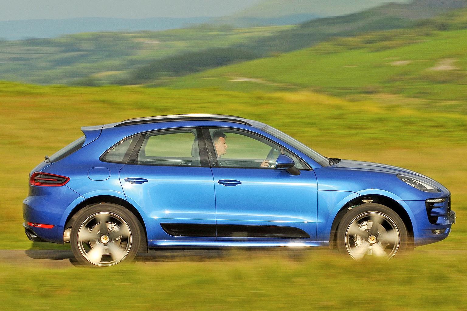 New Volvo XC60 vs Audi Q5 vs Porsche Macan New Volvo XC60 vs Audi Q5 vs Porsche Macan