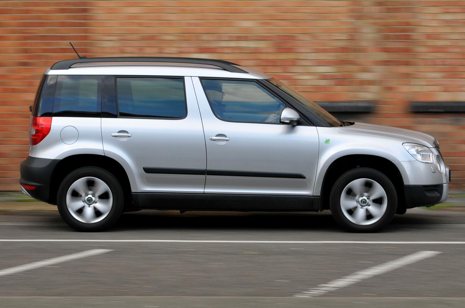 Used SUVs tested: Nissan Qashqai vs Peugeot 3008 vs Skoda Yeti Used SUVs tested: Nissan Qashqai vs Peugeot 3008 vs Skoda Yeti