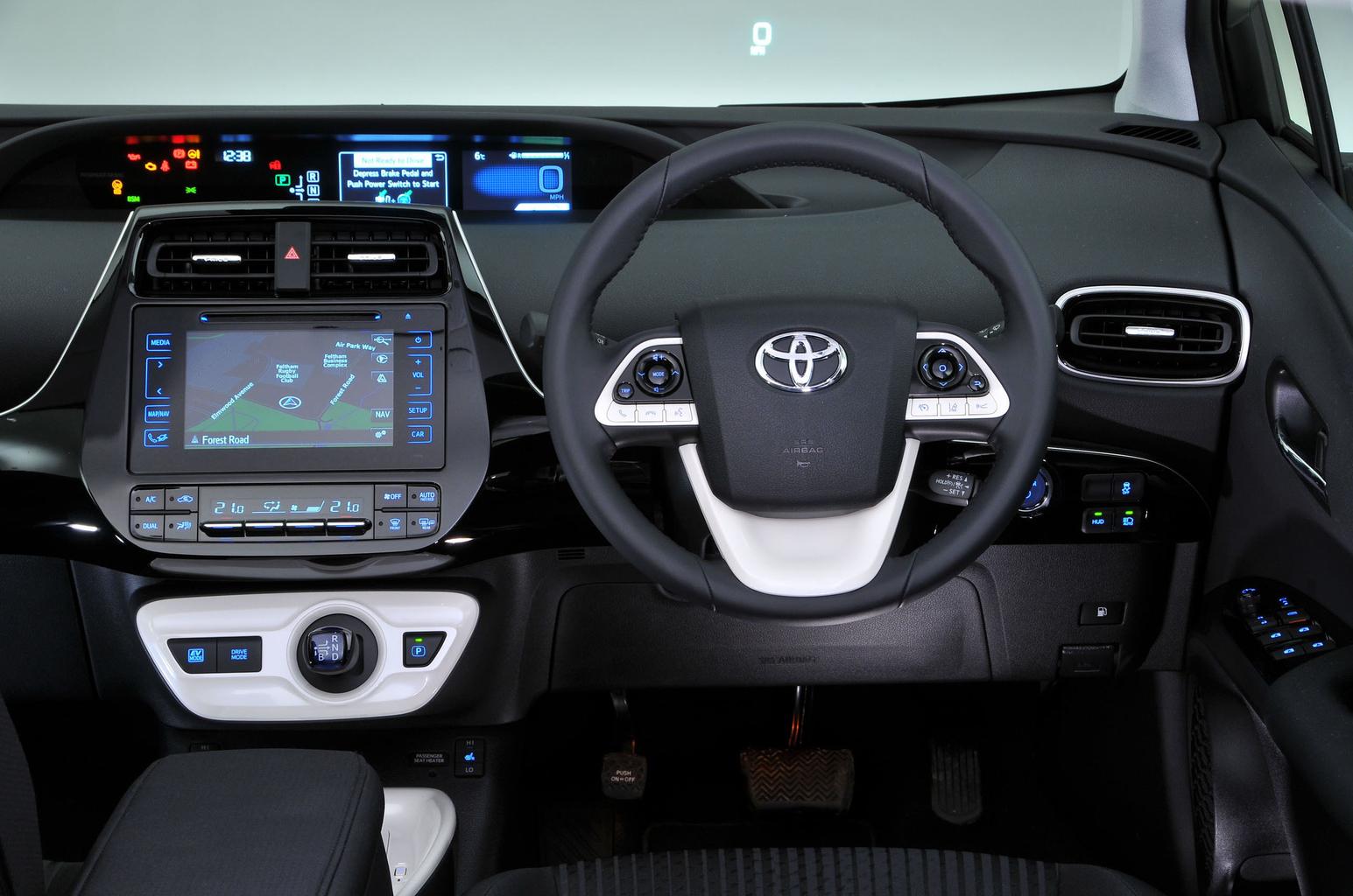 New Toyota Prius vs Mazda 3 vs Volkswagen Golf New Toyota Prius vs Mazda 3 vs Volkswagen Golf