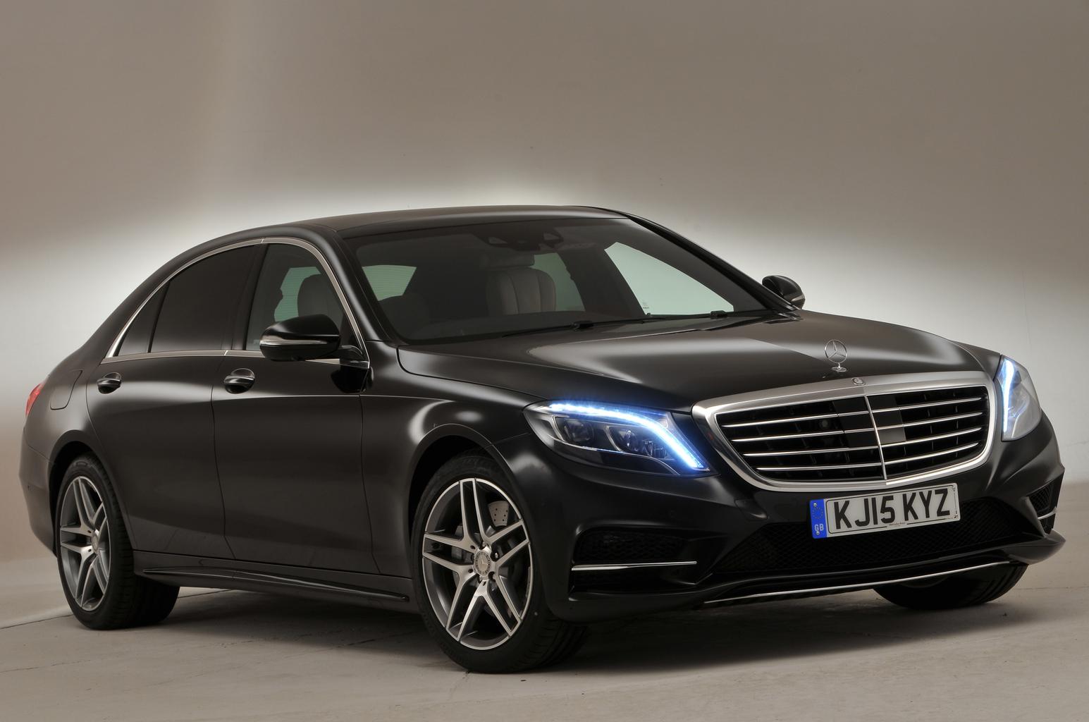 New BMW 7 Series vs Mercedes S-Class New BMW 7 Series vs Mercedes S-Class