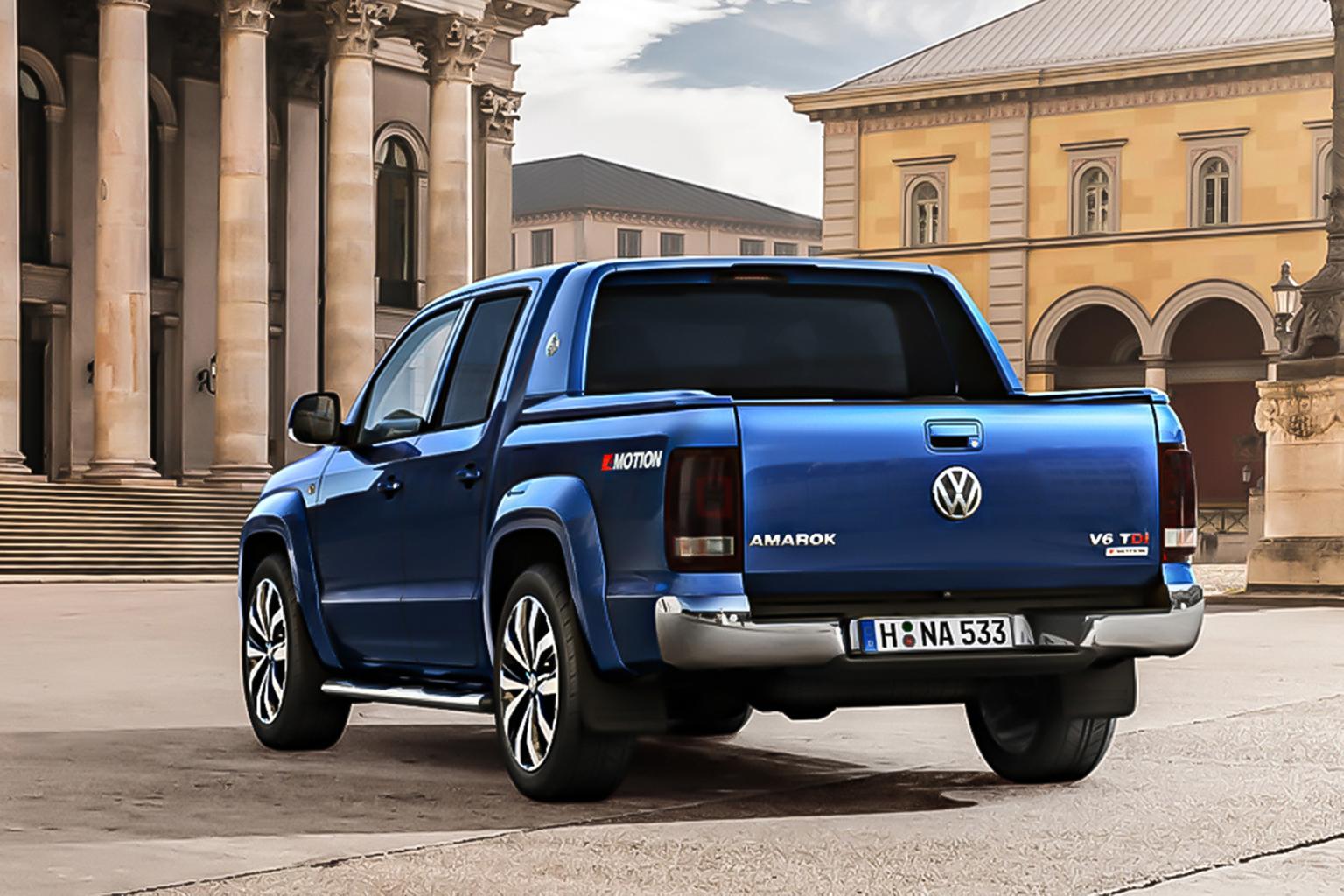 Facelifted Volkswagen Amarok pick-up truck revealed Facelifted Volkswagen Amarok pick-up truck revealed