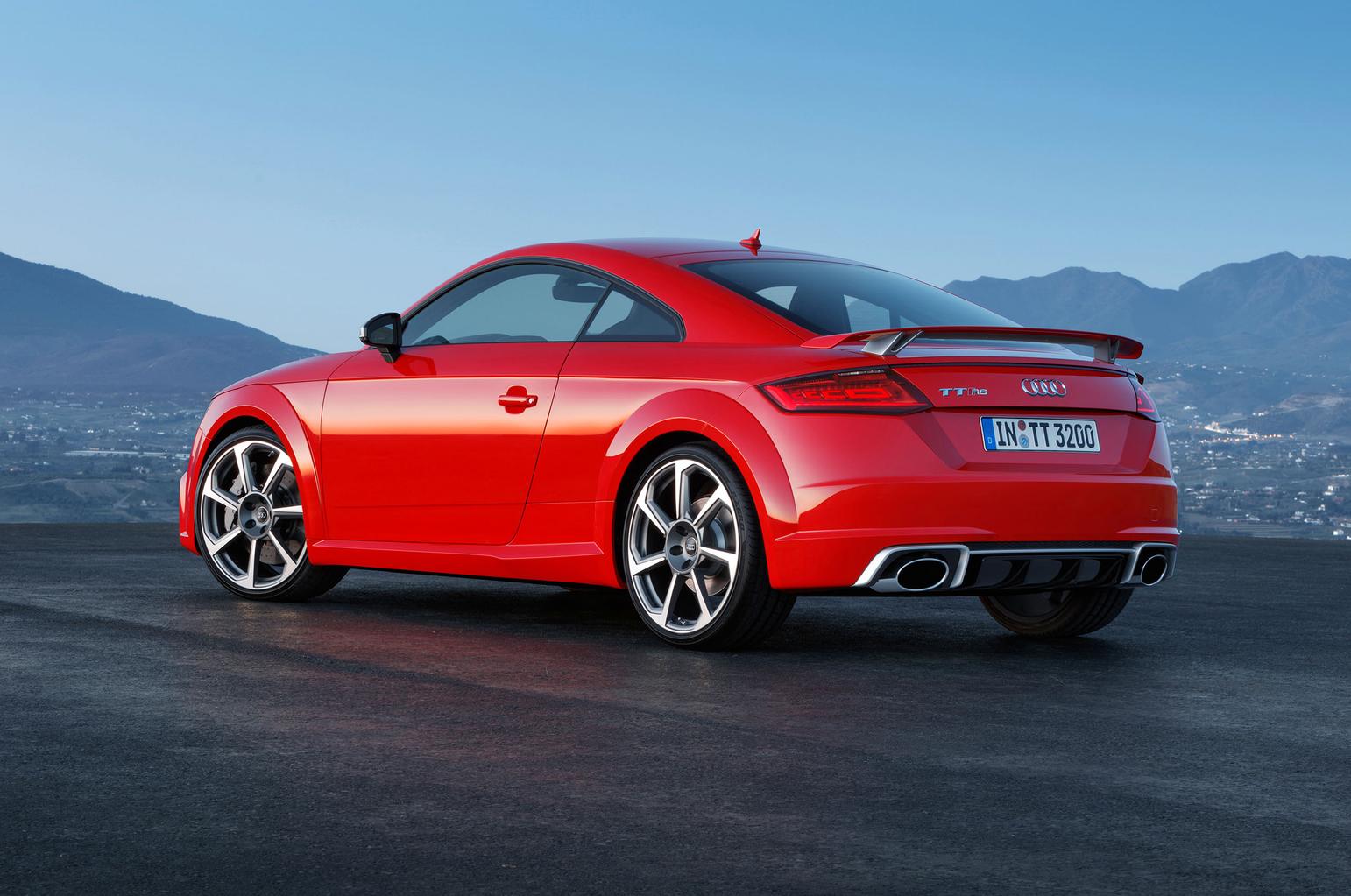 New Audi TT RS unveiled New Audi TT RS unveiled