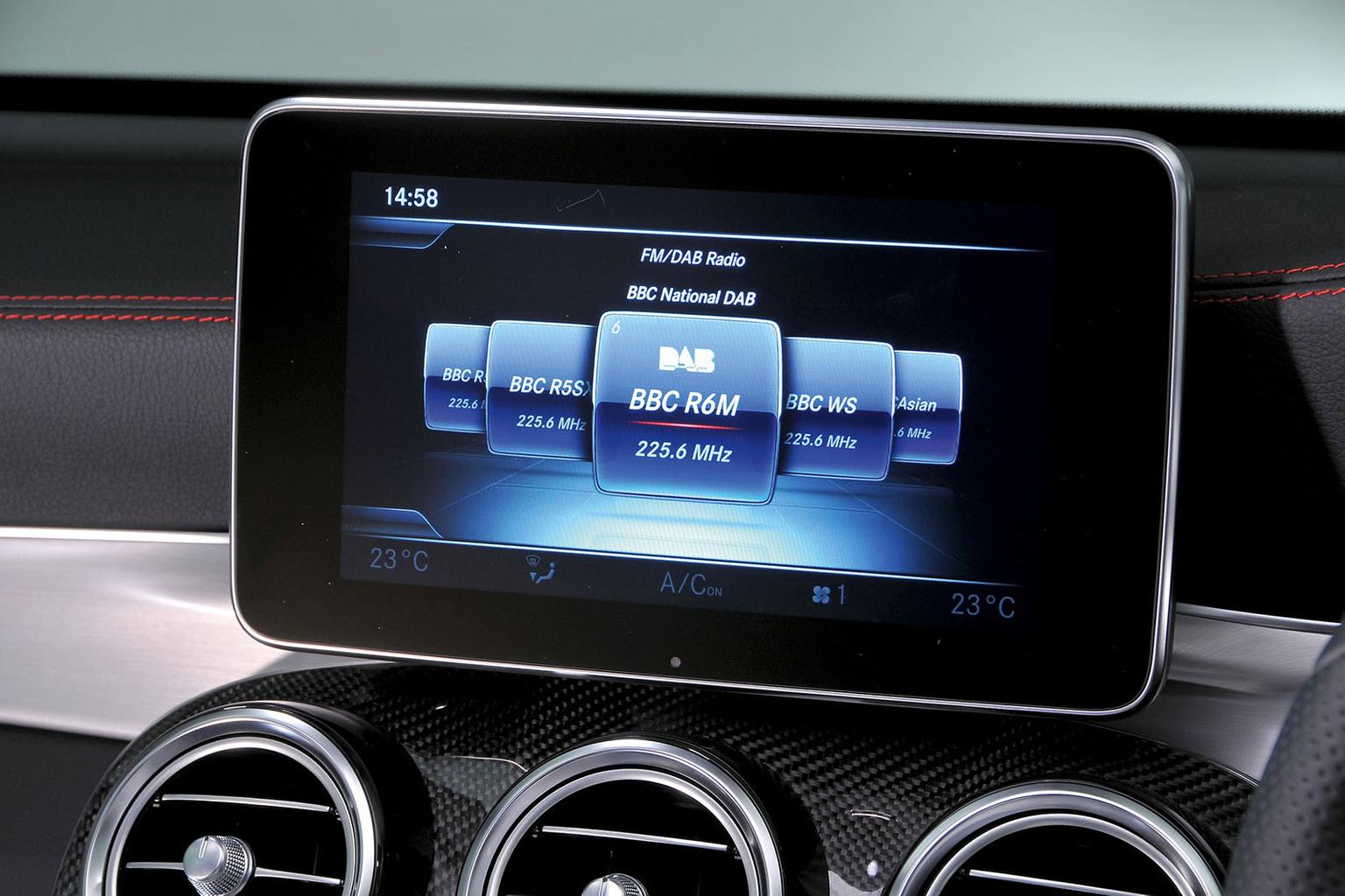 New Audi SQ5 vs Mercedes-AMG GLC 43 New Audi SQ5 vs Mercedes-AMG GLC 43