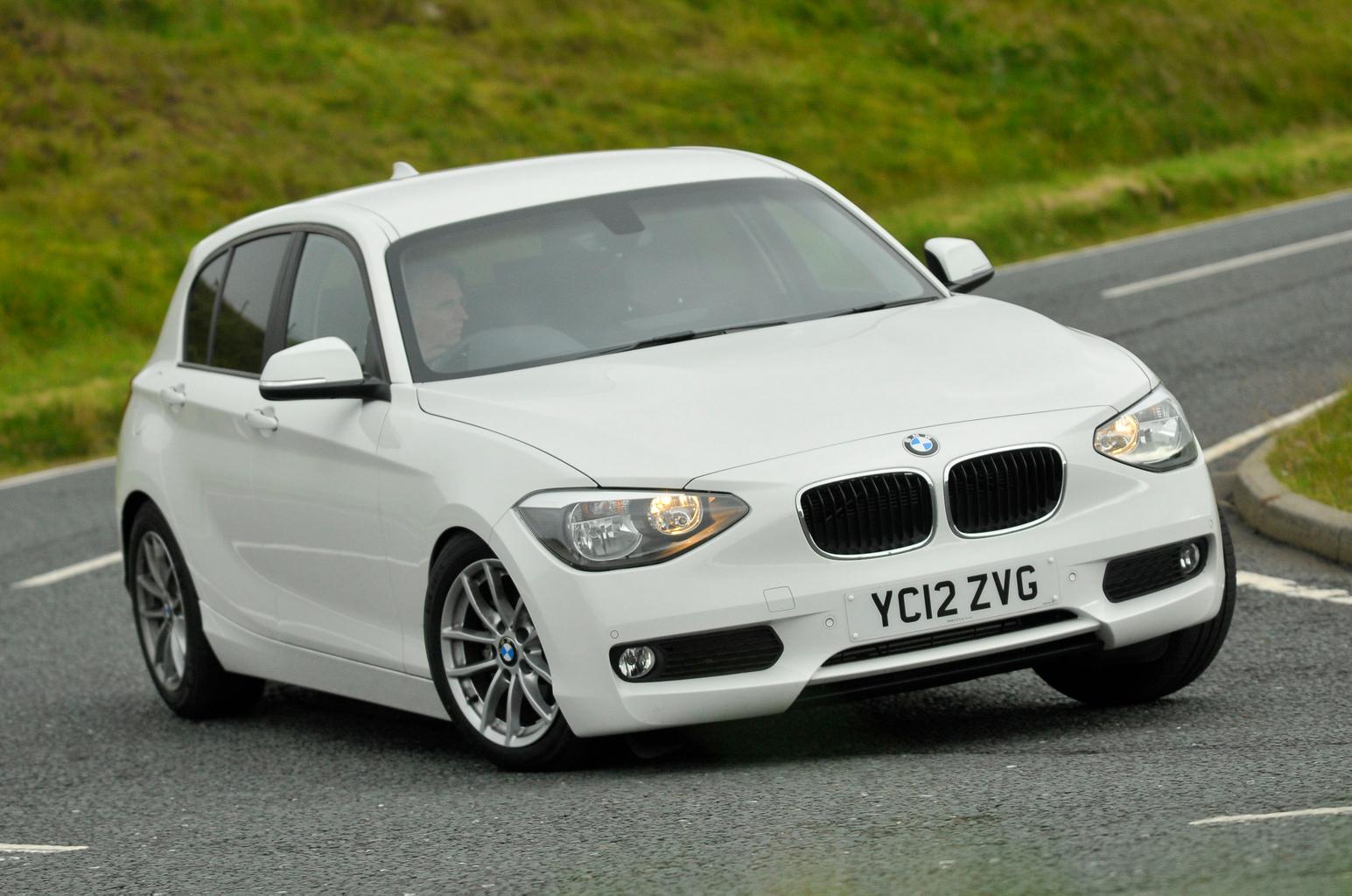 Used BMW 1 Series vs Lexus CT200h vs Volkswagen Golf vs Volvo V40 Used BMW 1 Series vs Lexus CT200h vs Volkswagen Golf vs Volvo V40