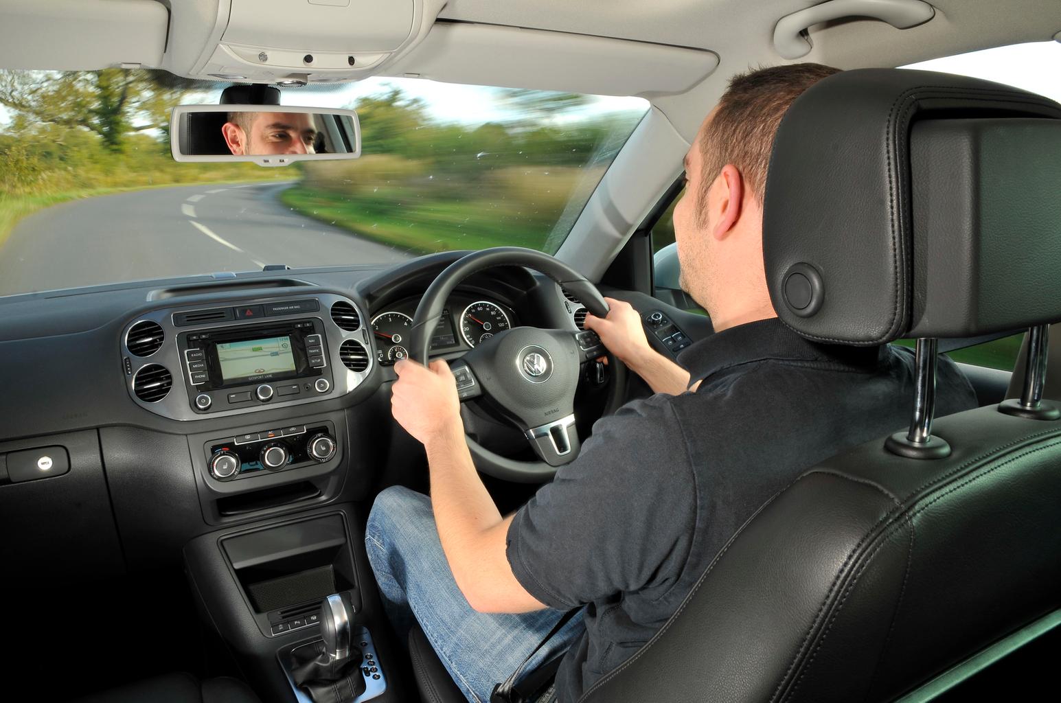 Used test – dependable SUVs: Honda CR-V vs Kia Sportage vs Mazda CX-5 vs Volkswagen Tiguan Used test – dependable SUVs: Honda CR-V vs Kia Sportage vs Mazda CX-5 vs Volkswagen Tiguan