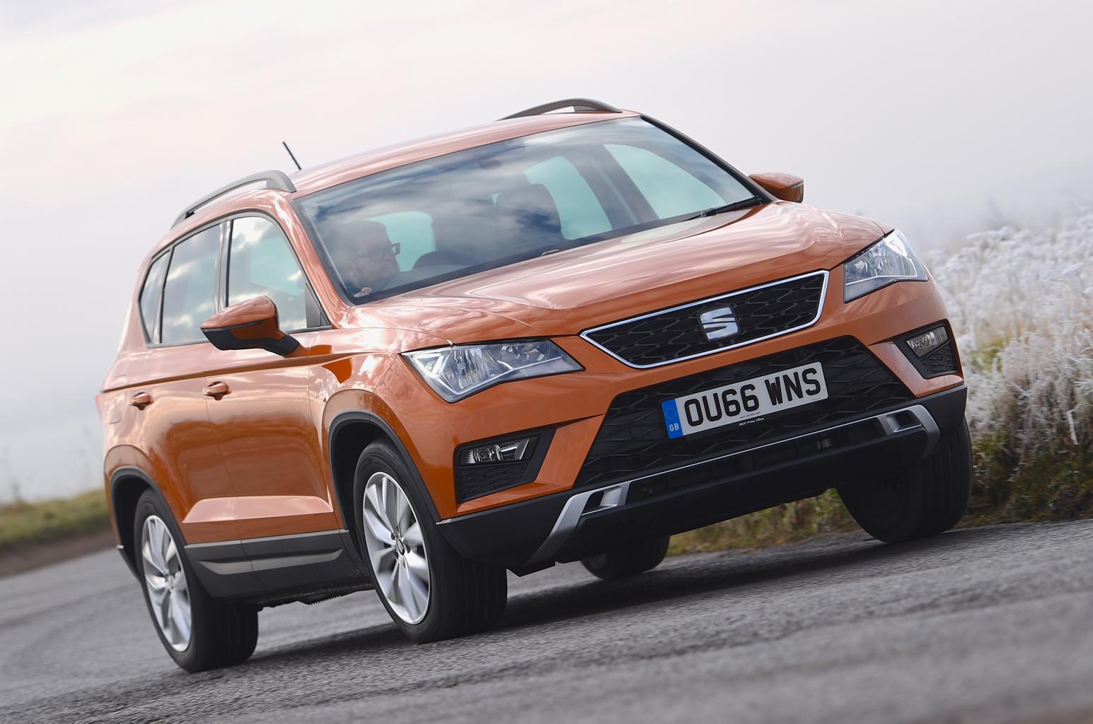 Mini Countryman vs Audi Q2 and Seat Ateca Mini Countryman vs Audi Q2 and Seat Ateca