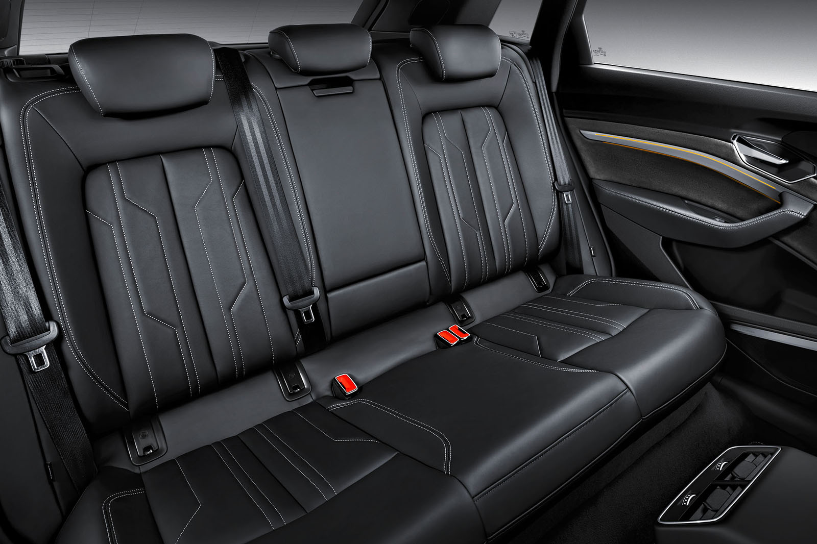 Audi E-tron rear seats Audi E-tron rear seats